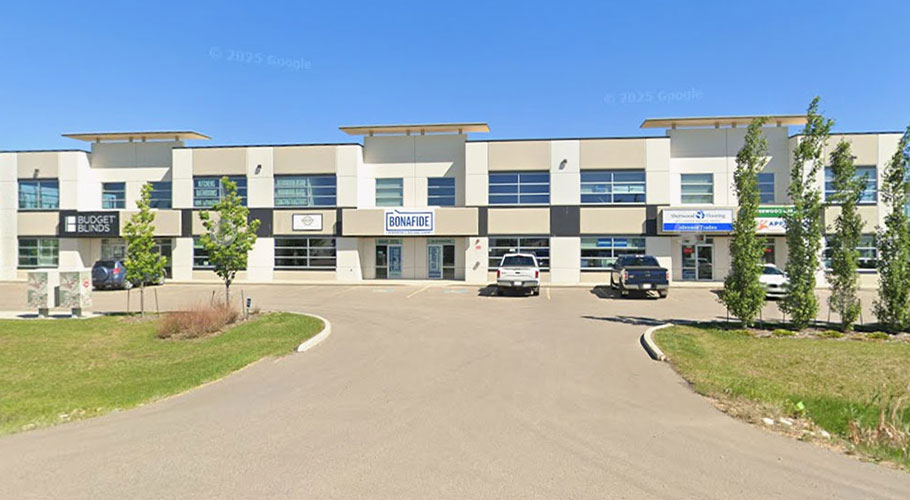 A Direct Dumpsters representative is happy to meet customers at our office location in Sherwood Park, Alberta.